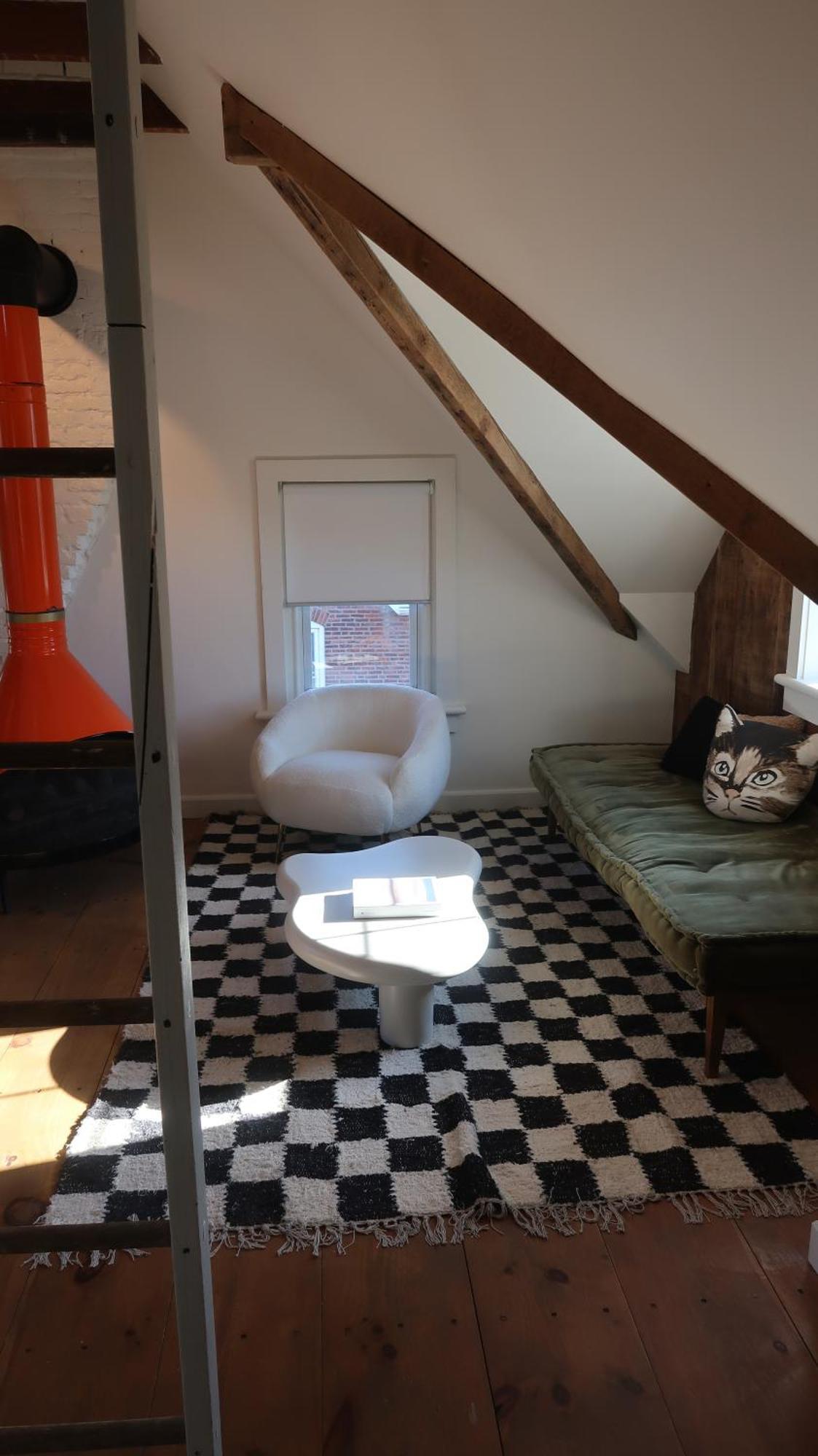Creative Private Attic 1Br Suite Honey Brook Екстер'єр фото